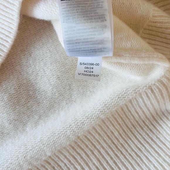 Banana Republic Cashmere ivory sweater medium - Picture 7 of 7